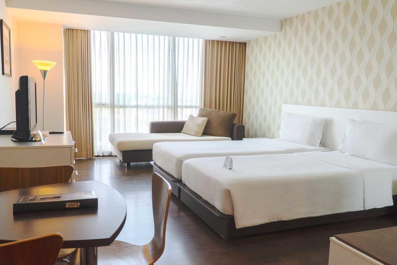 El Hotel Royale Bandung Exterior photo