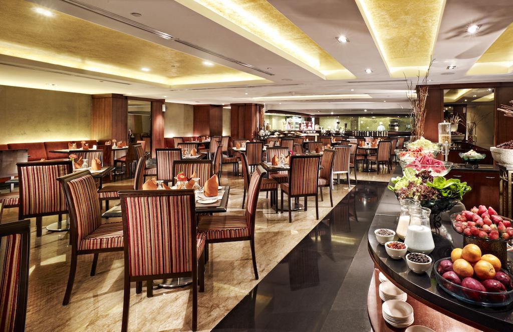 El Hotel Royale Bandung Exterior photo