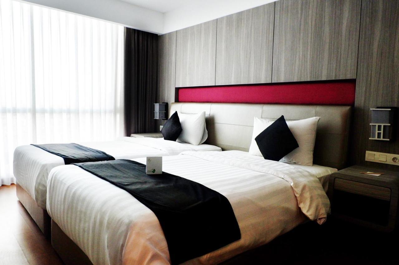 El Hotel Royale Bandung Exterior photo